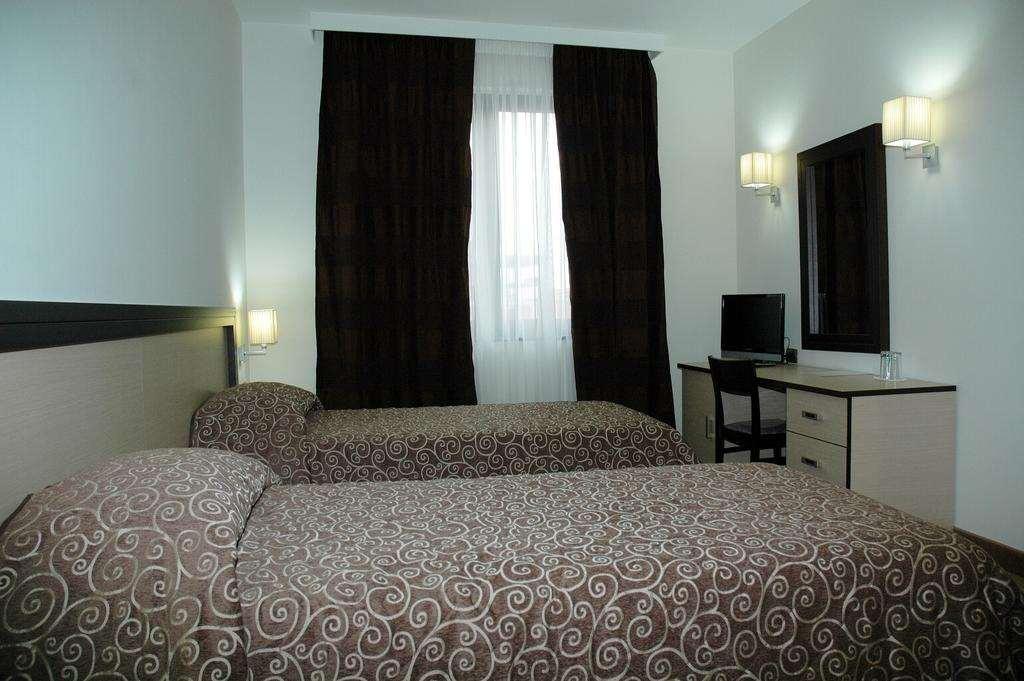 Fieri Hotel Fier Kamer foto